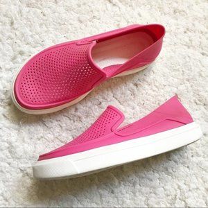 Crocs: Kids Pink and White CITILANE ROKA SLIP-ON S
